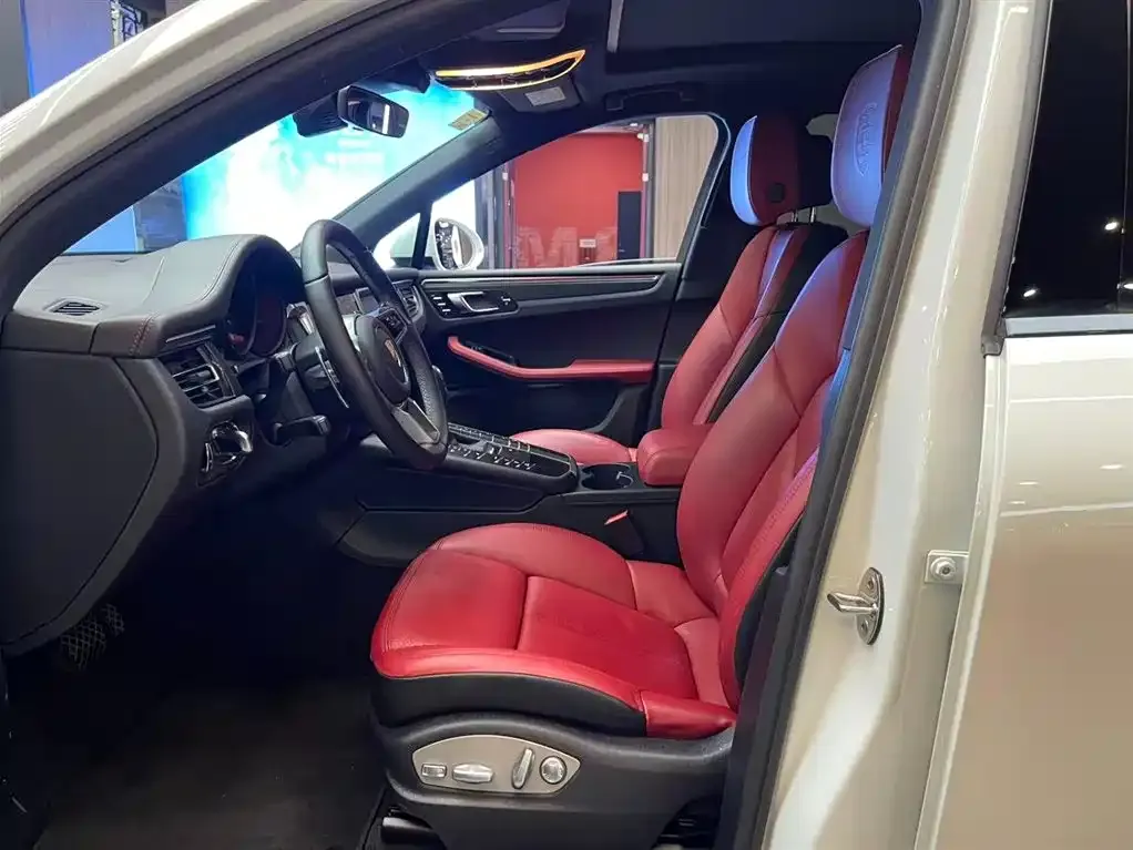 Porsche Macan 2021 из CN, фото 4