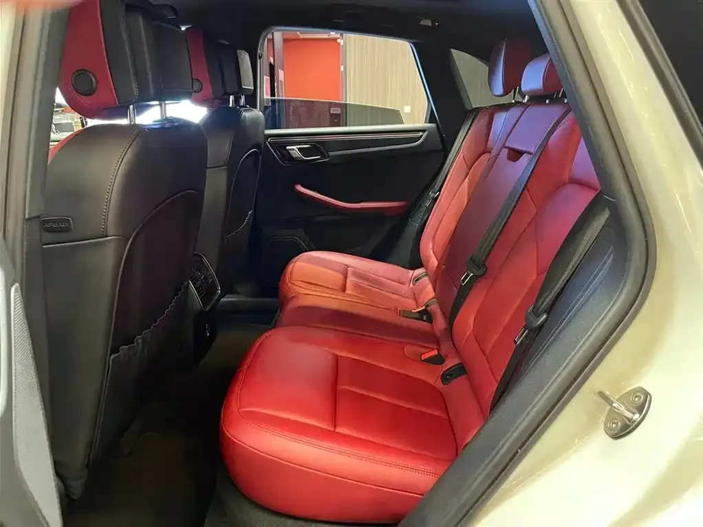 Porsche Macan 2021 из CN, фото 5