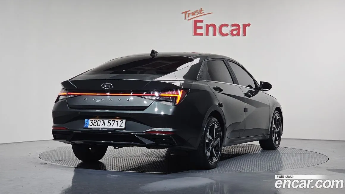 Hyundai AVANTE 2021 из KR, фото 2