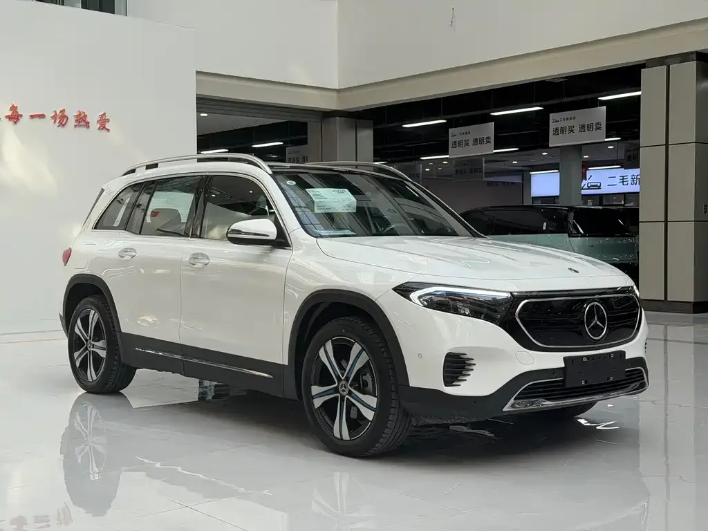 Mercedes-Benz EQB — фото 3