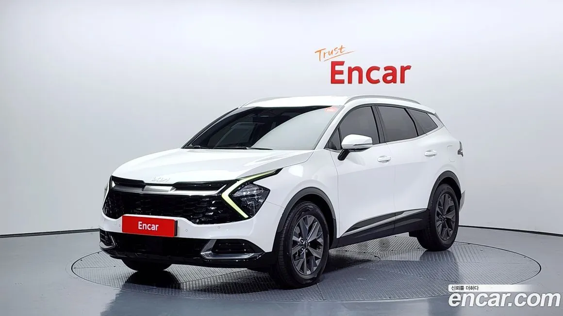 Kia Sportage — фото 1