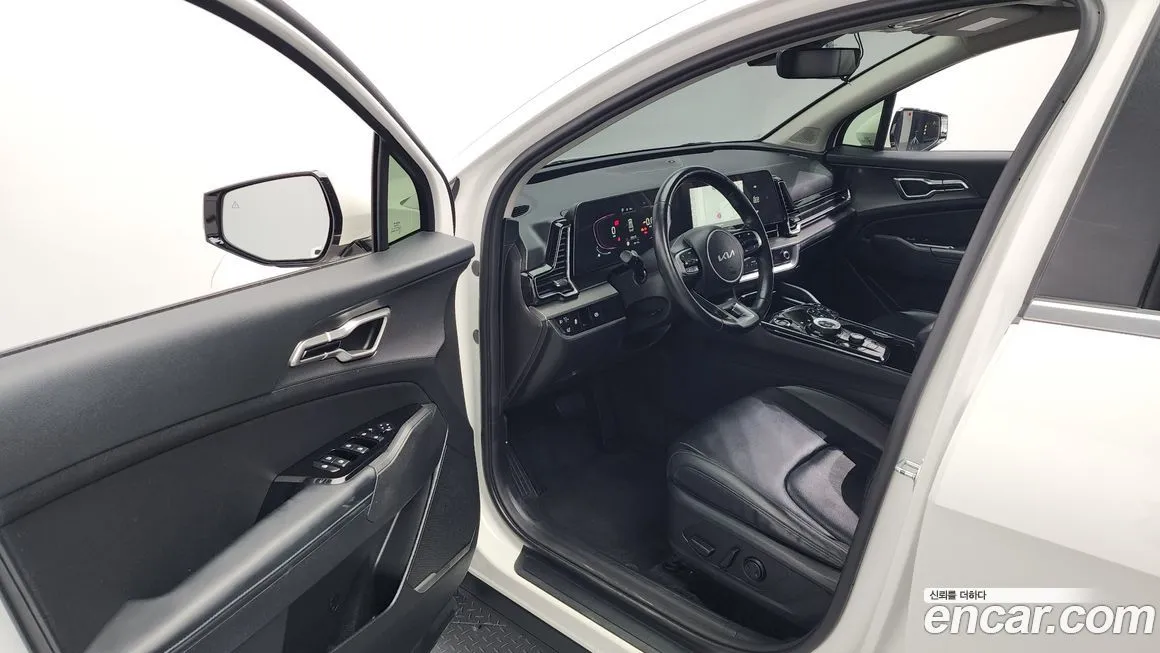 Kia Sportage — фото 10