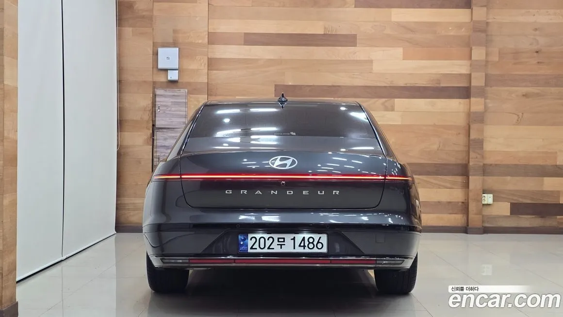 Hyundai Grandeur 2023 из KR, фото 4