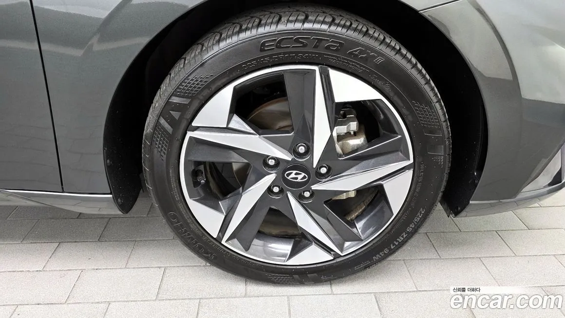 Hyundai AVANTE — фото 5