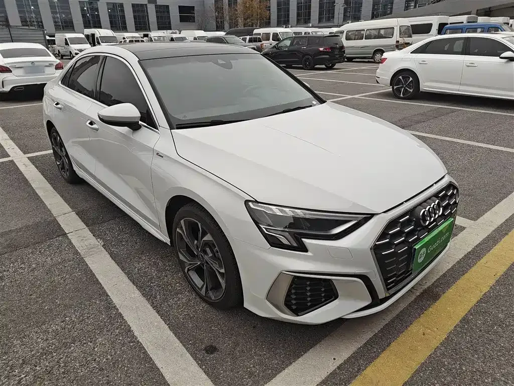 Audi A3 2024 из CN, фото 4