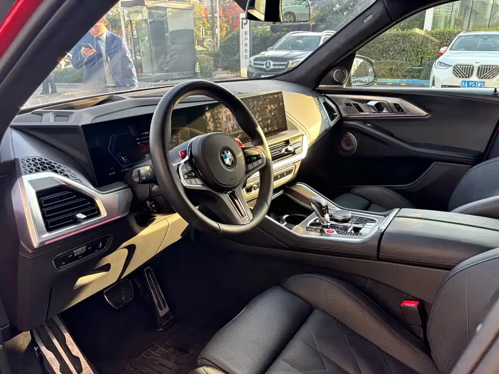 BMW XM 2024 из CN, фото 7