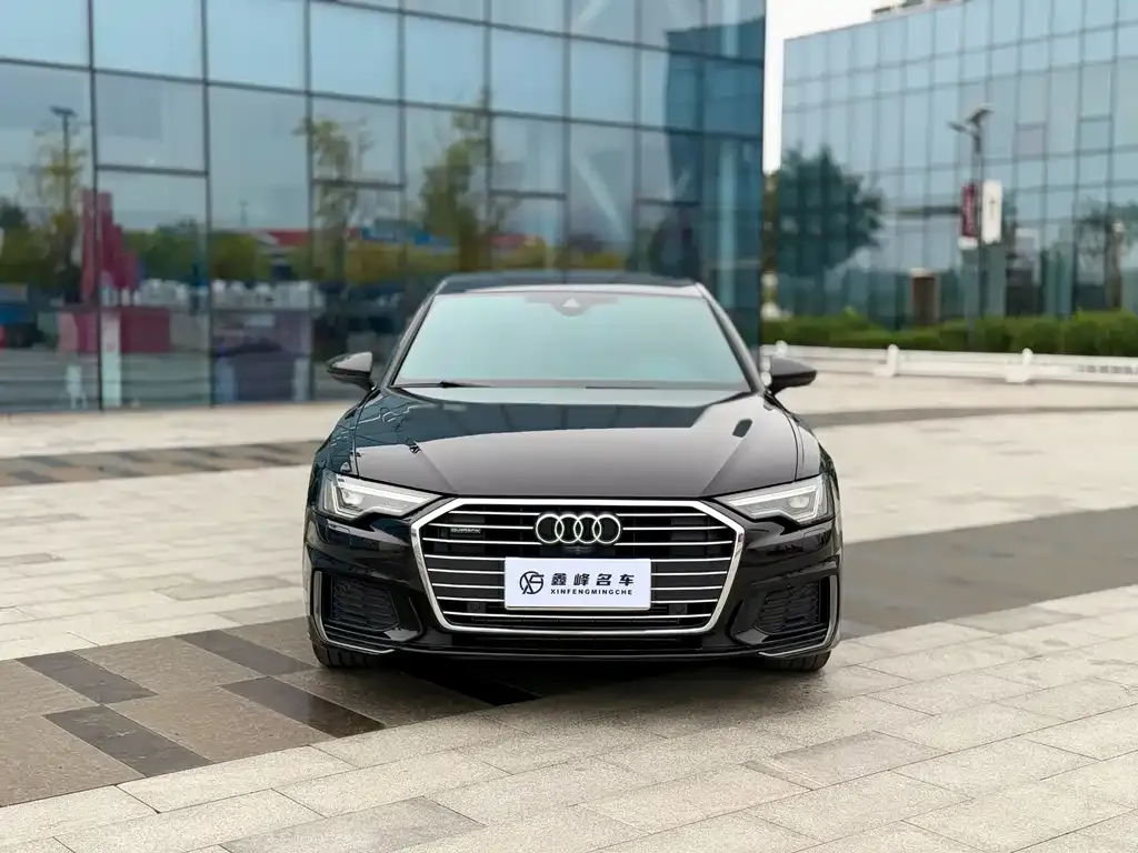 Audi A6L — фото 2