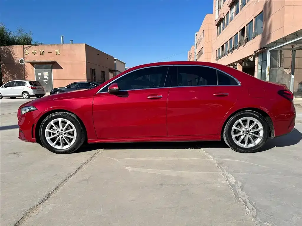 Mercedes-Benz A-Class 2021 из CN, фото 3
