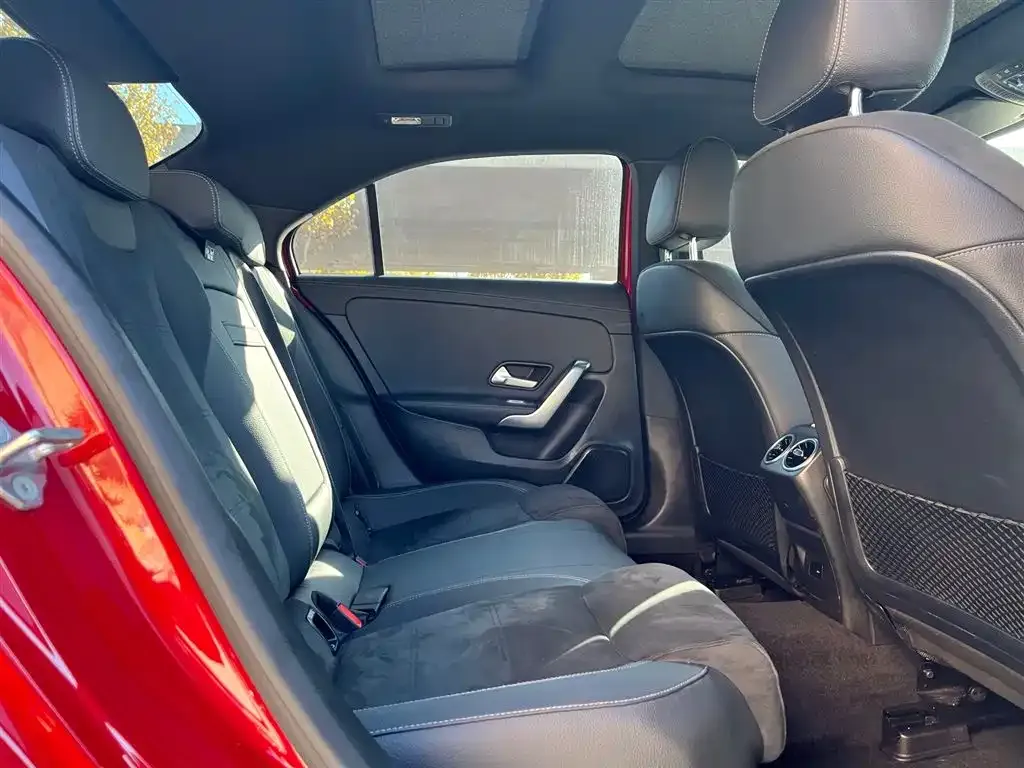 Mercedes-Benz A-Class 2021 из CN, фото 7