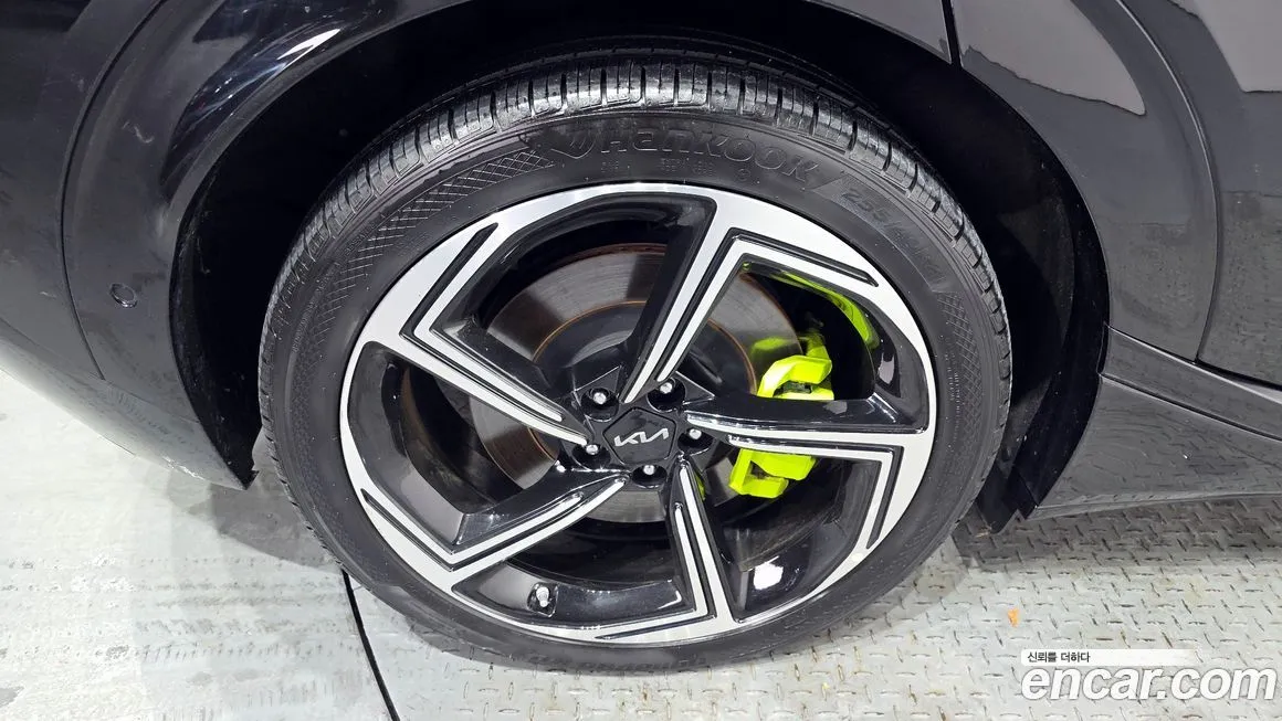 Kia EV6 2023 из KR, фото 5
