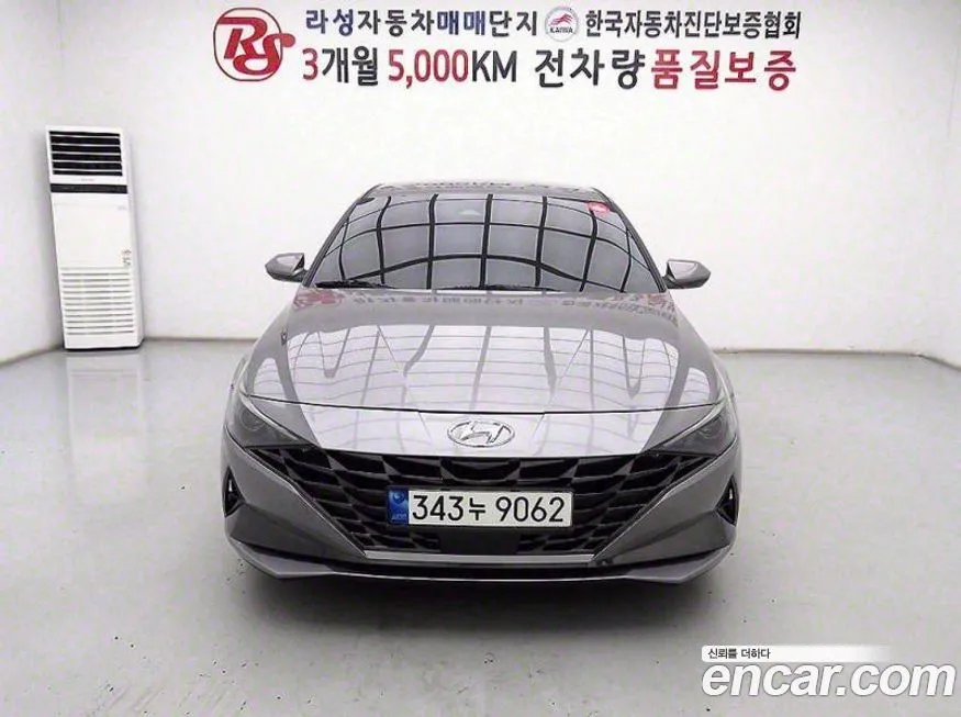 Hyundai AVANTE — фото 1