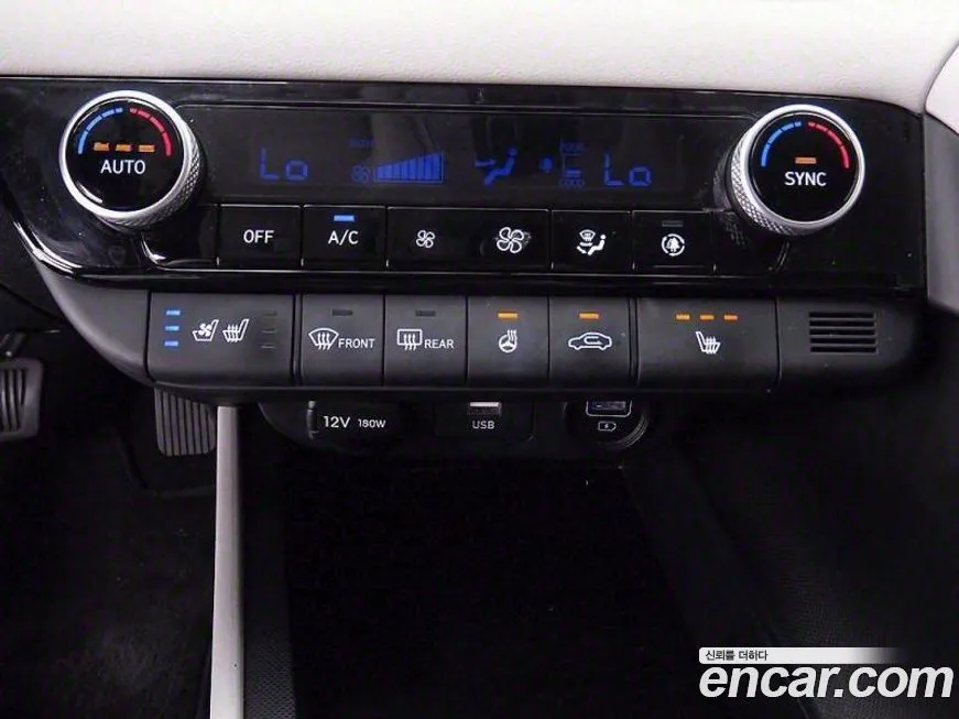 Hyundai AVANTE — фото 10