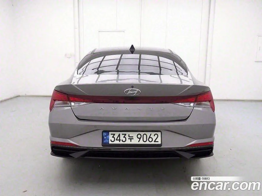 Hyundai AVANTE — фото 2