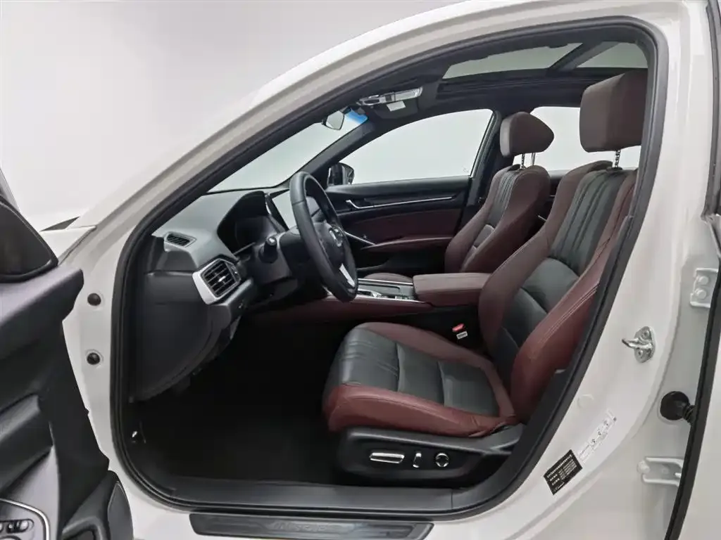 Honda Inspire — фото 10