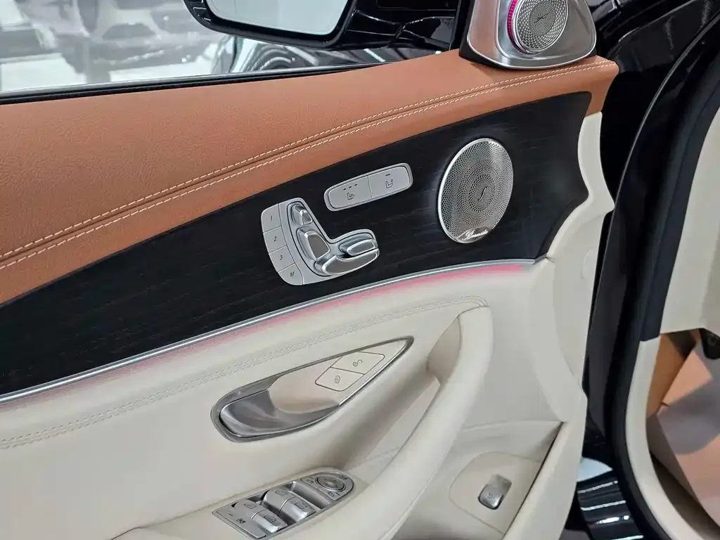 Mercedes-Benz E-Class 2022 из CN, фото 7