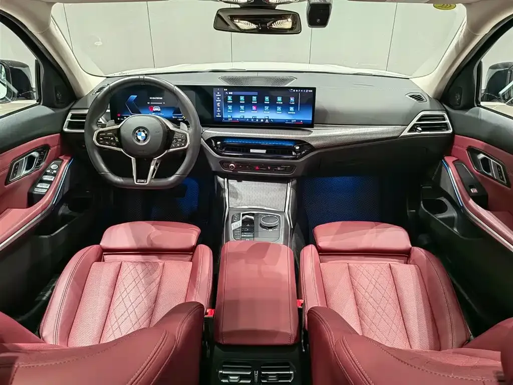 BMW 3 Series 2024 из CN, фото 8
