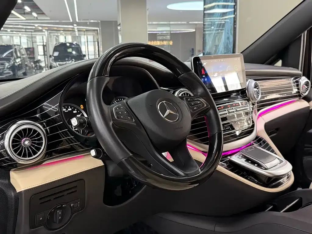 Mercedes-Benz Vito 2023 из CN, фото 5