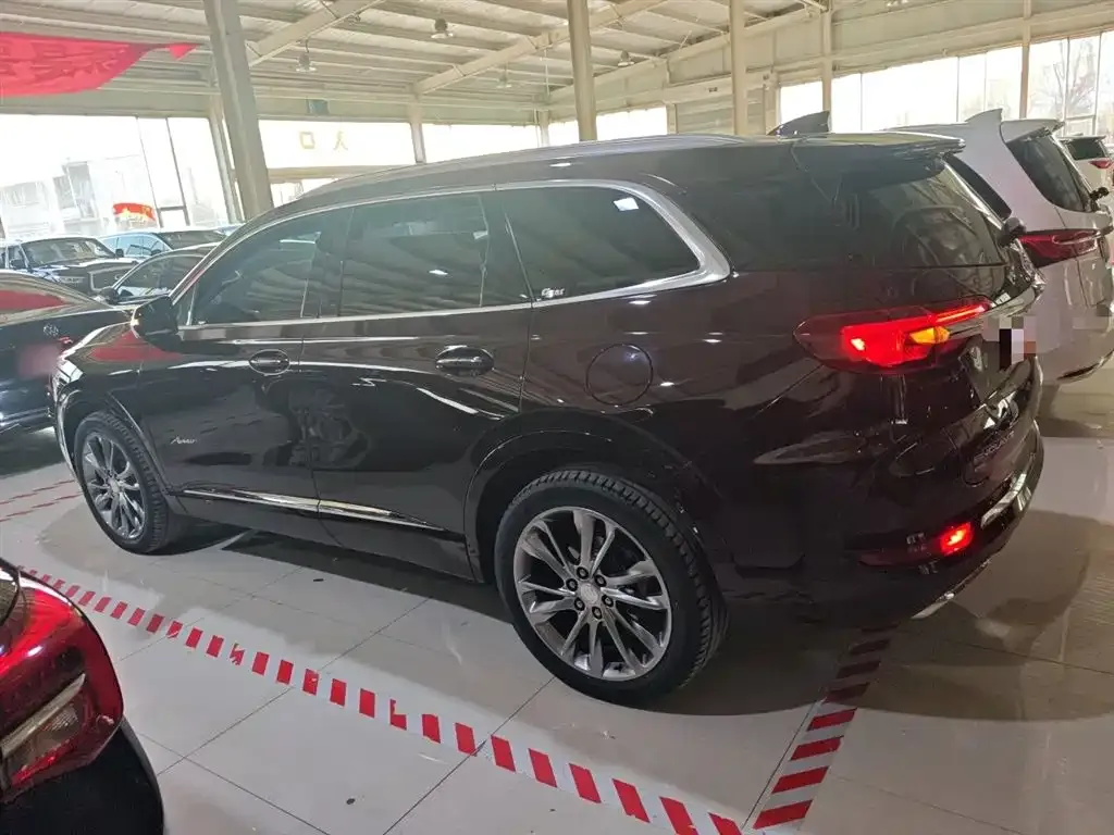 Buick Enclave 2023 из CN, фото 5