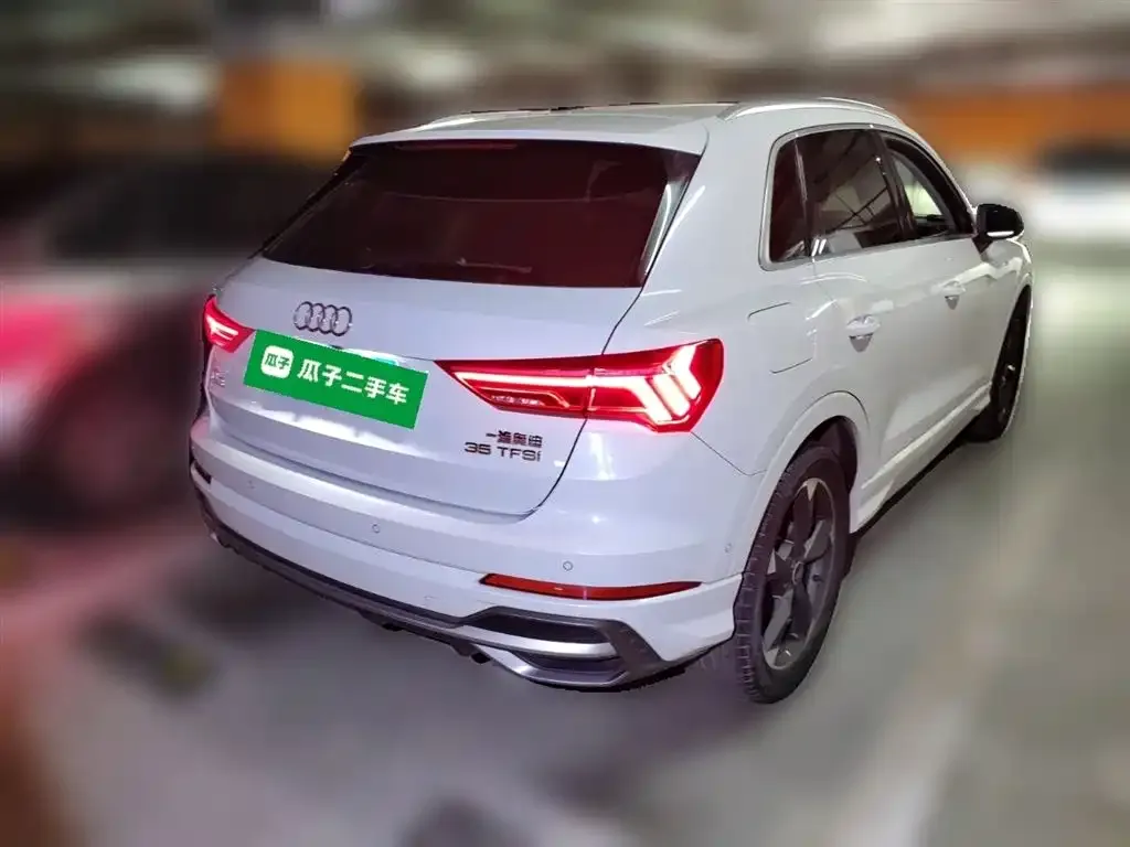 Audi Q3 2023 из CN, фото 7