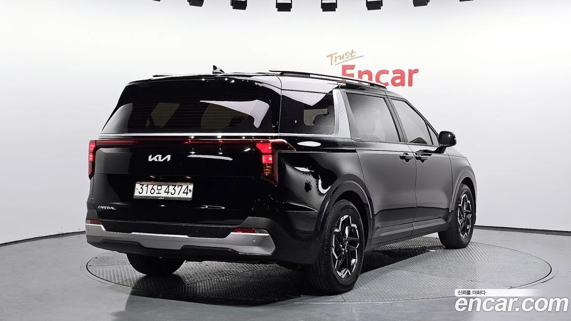 Kia Carnival 2024 из KR, фото 2