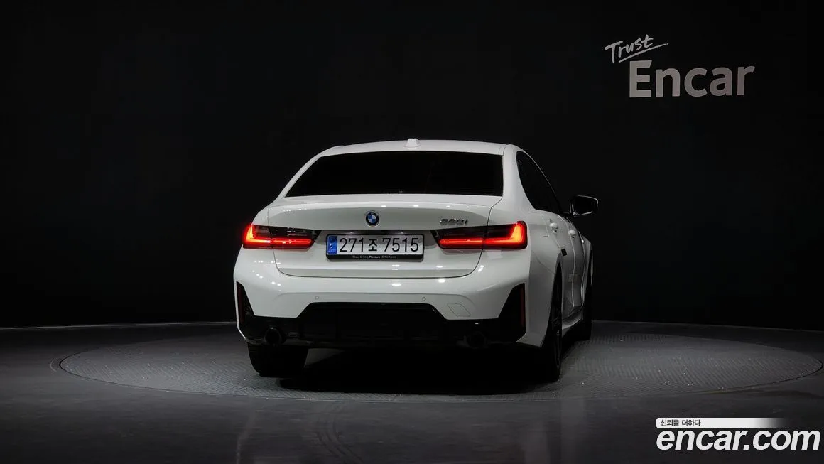 BMW 3-Series 2023 из KR, фото 4