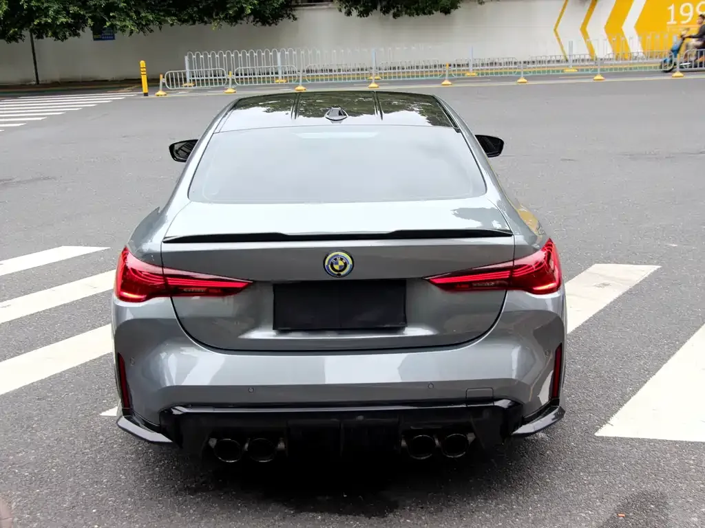 BMW M4 2024 из CN, фото 5
