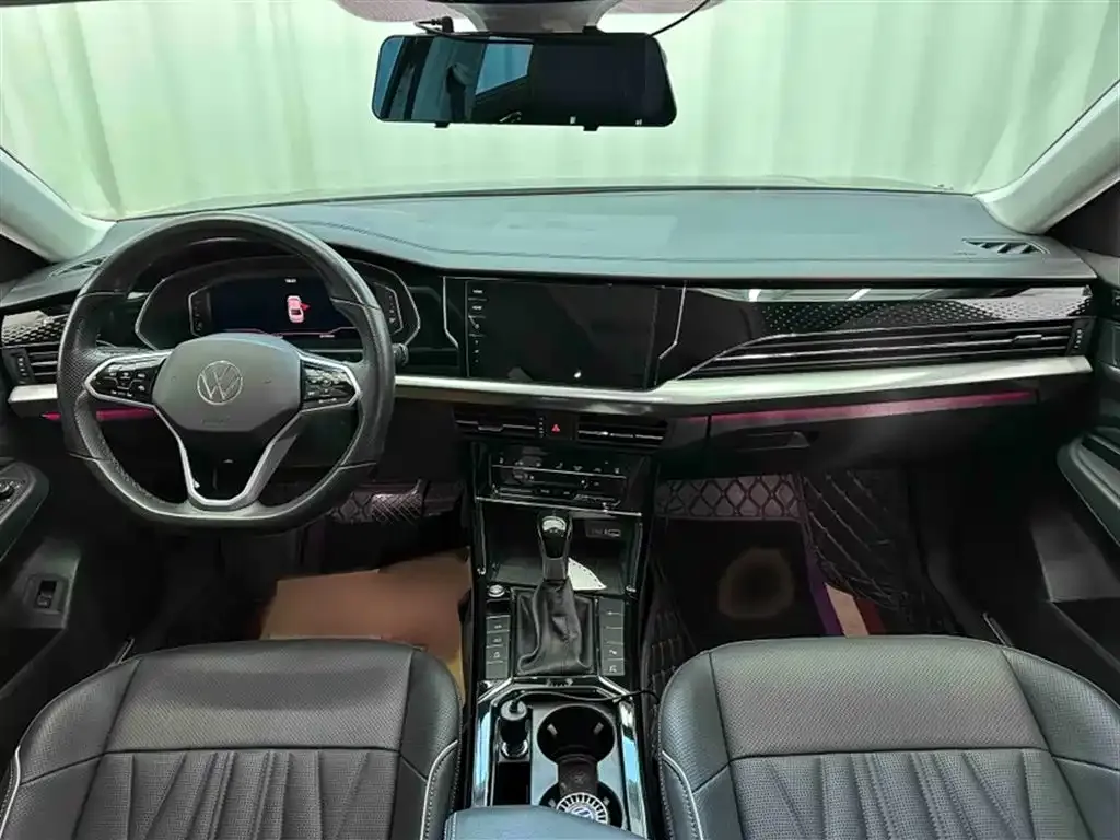 Volkswagen Passat — фото 8