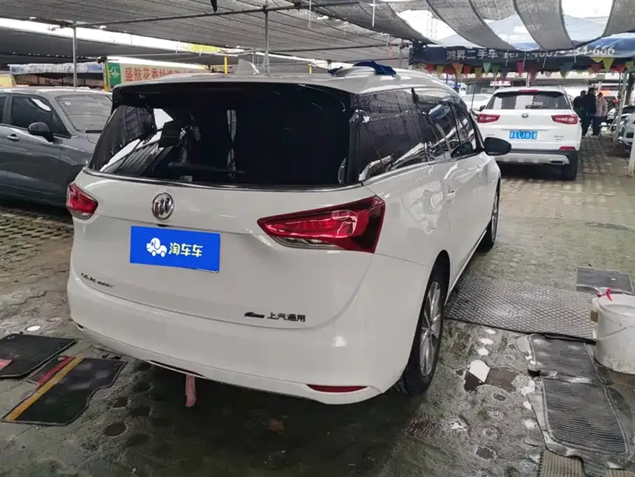 Buick GL6 2022 из CN, фото 3