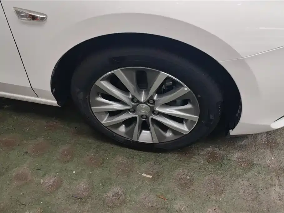 Buick GL6 2022 из CN, фото 6