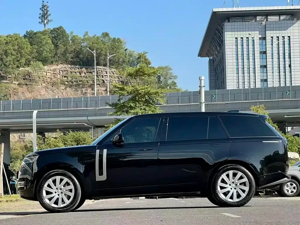 Land Rover Range Rover 2023 из CN, фото 4