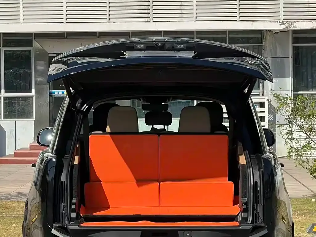 Land Rover Range Rover 2023 из CN, фото 9