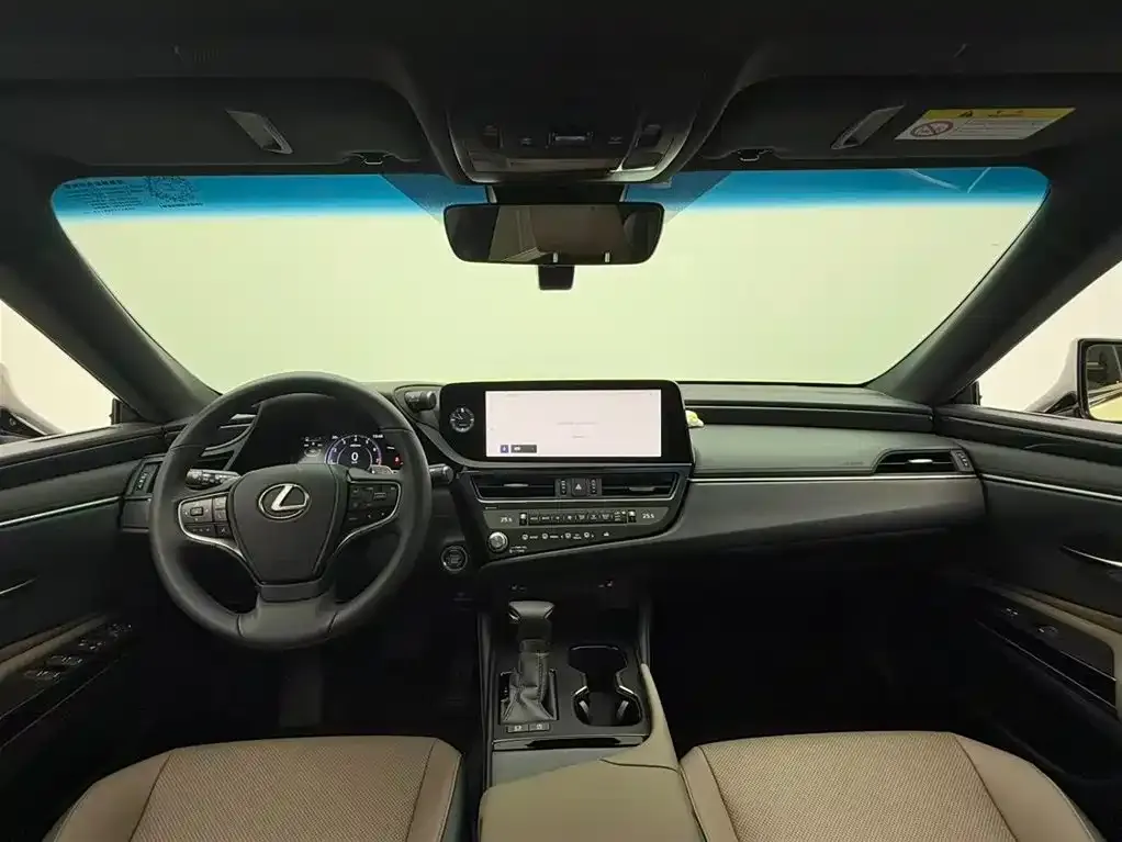 Lexus ES 2022 из CN, фото 4