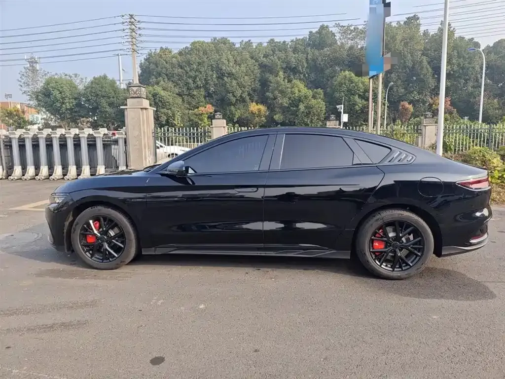 BYD Han 2025 из CN, фото 5