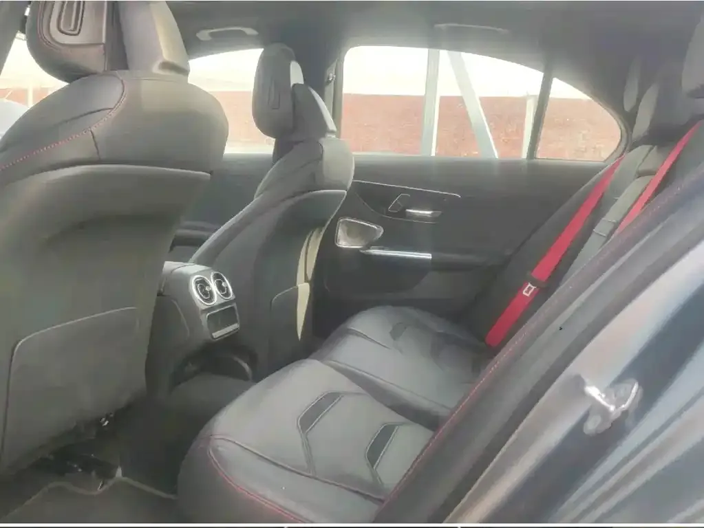 Mercedes-Benz C-Class AMG 2023 из CN, фото 3