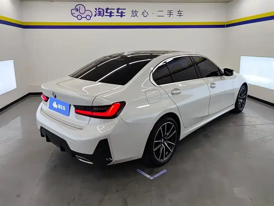 BMW 3 Series 2023 из CN, фото 3