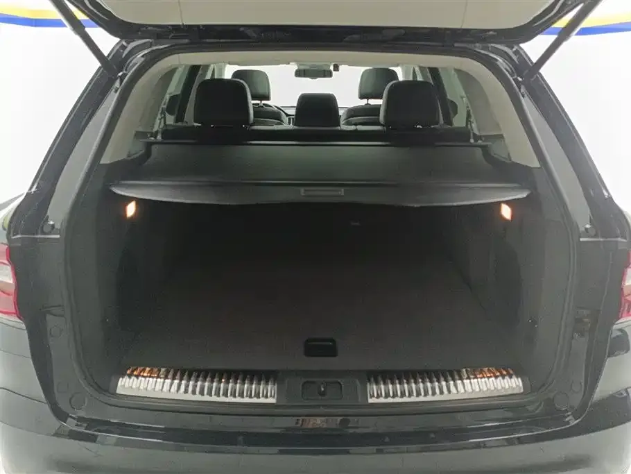 Hongqi HS7 2021 из CN, фото 4