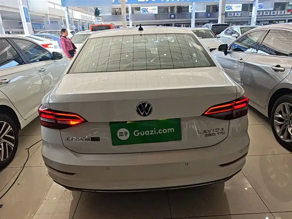 Volkswagen Lavida 2021 из CN, фото 6