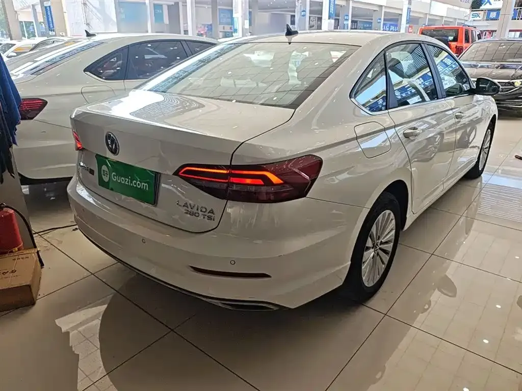 Volkswagen Lavida 2021 из CN, фото 7