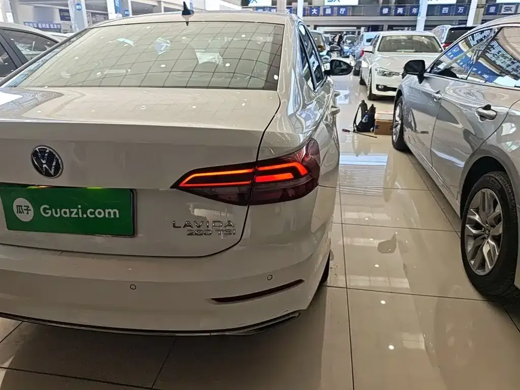 Volkswagen Lavida 2021 из CN, фото 8