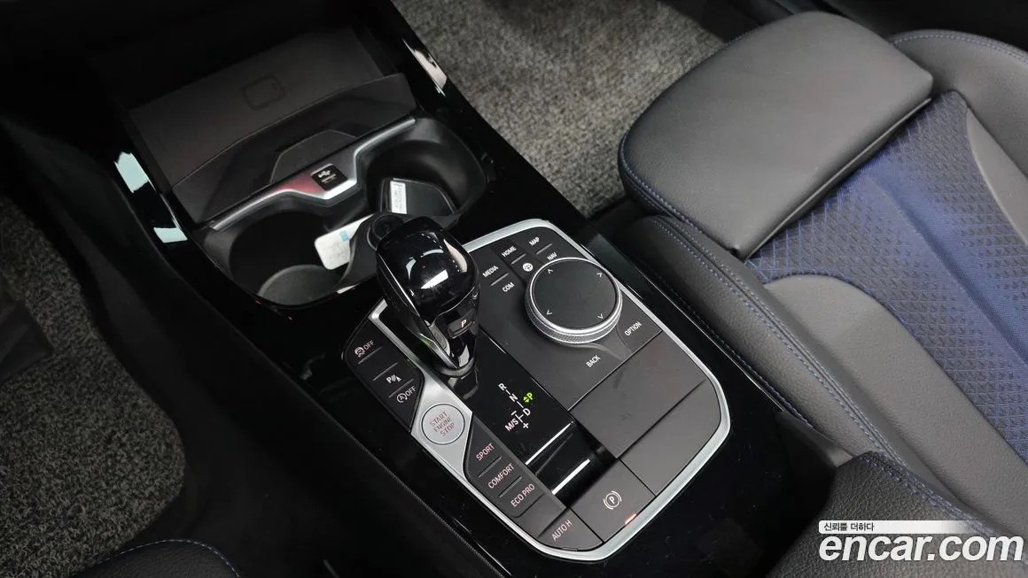 BMW 1-Series 2023 из KR, фото 9