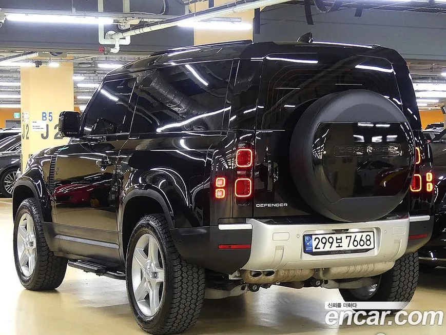 Land Rover Defender 2022 из KR, фото 6