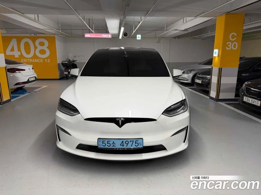 Tesla Model X 2023 из KR, фото 3