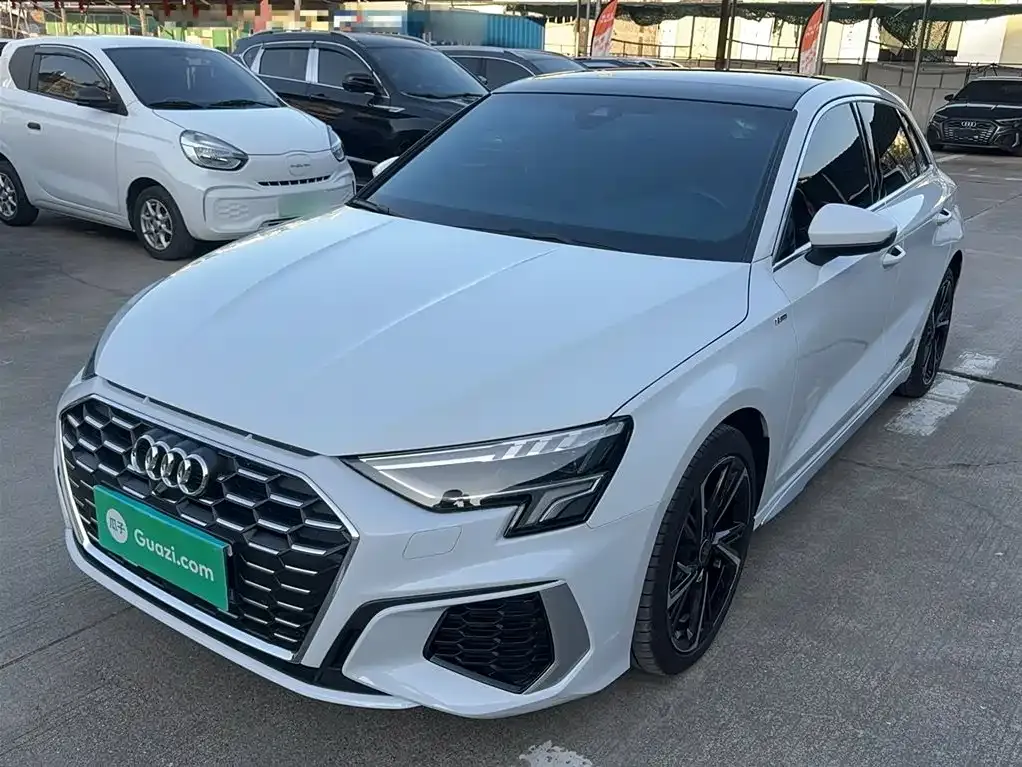 Audi A3 2022 из CN, фото 2