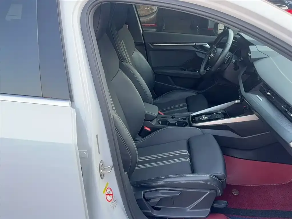 Audi A3 2022 из CN, фото 3