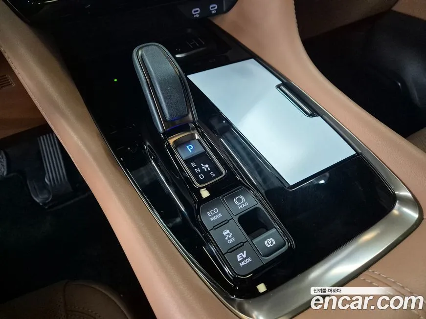 Toyota Alphard 2025 из KR, фото 10