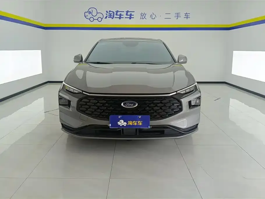 Ford Mondeo 2023 из CN, фото 2