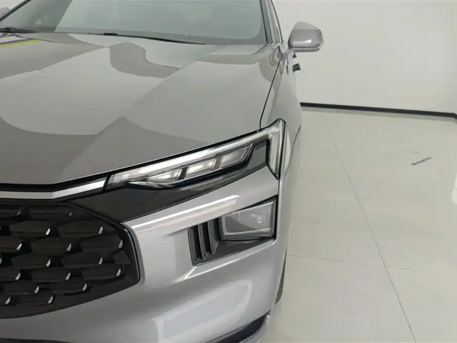 Ford Mondeo 2023 из CN, фото 5