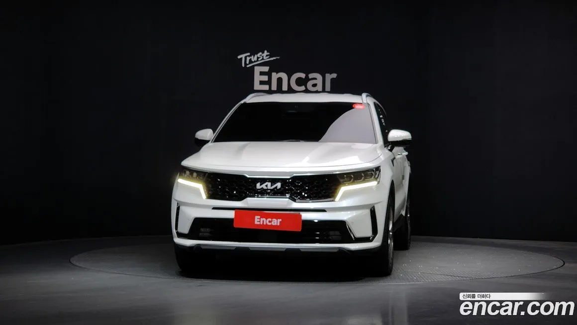 Kia Sorento — фото 3