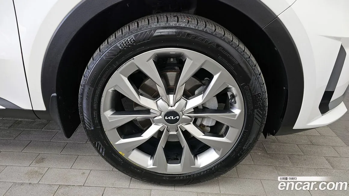 Kia Sorento — фото 5