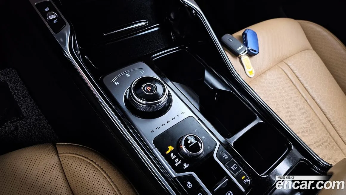 Kia Sorento — фото 9